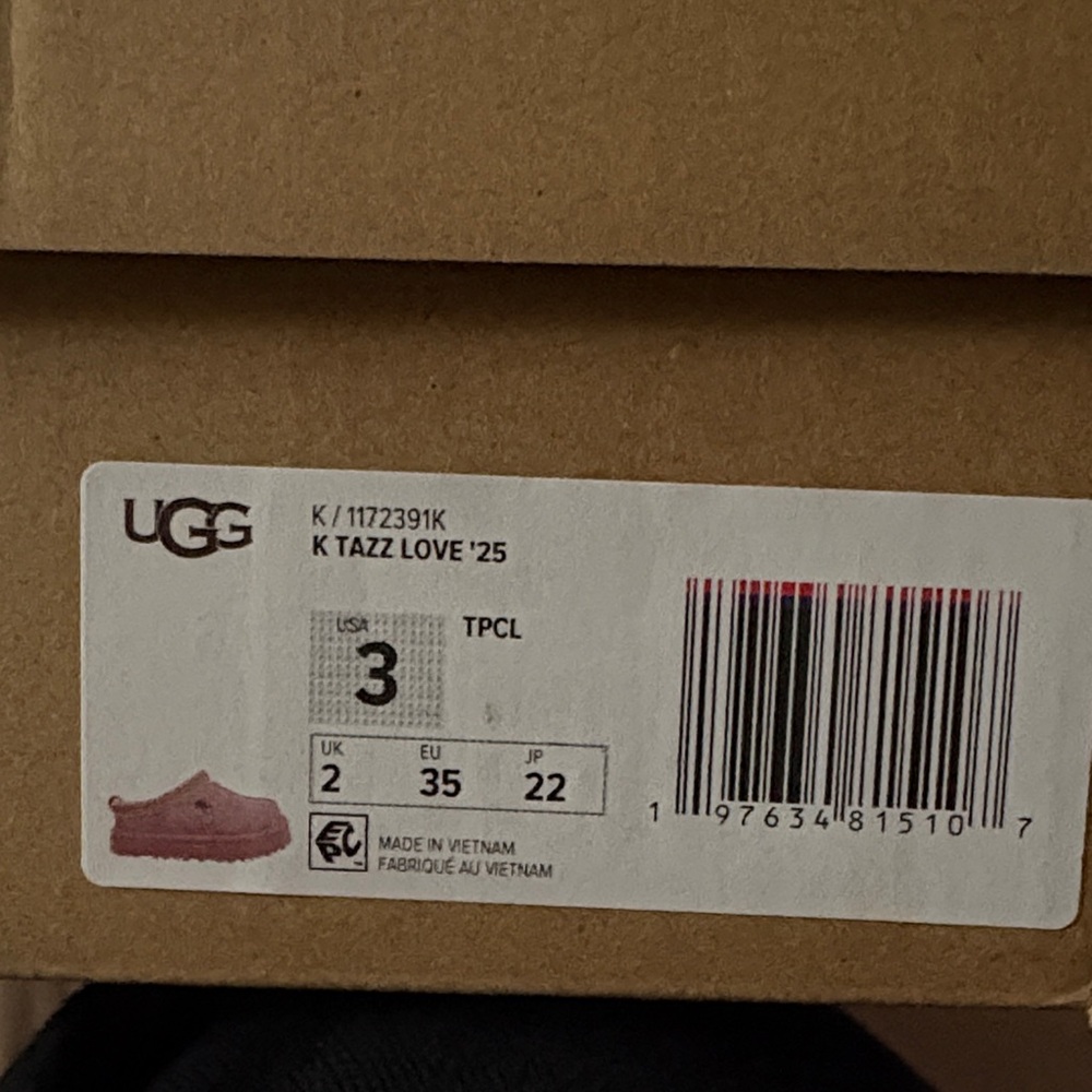 UGG Kids Pink Cozy Slippers - Picture 7 of 7